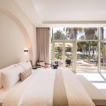 Rixos The Palm Hotel & Suites Dubai Exterior photo