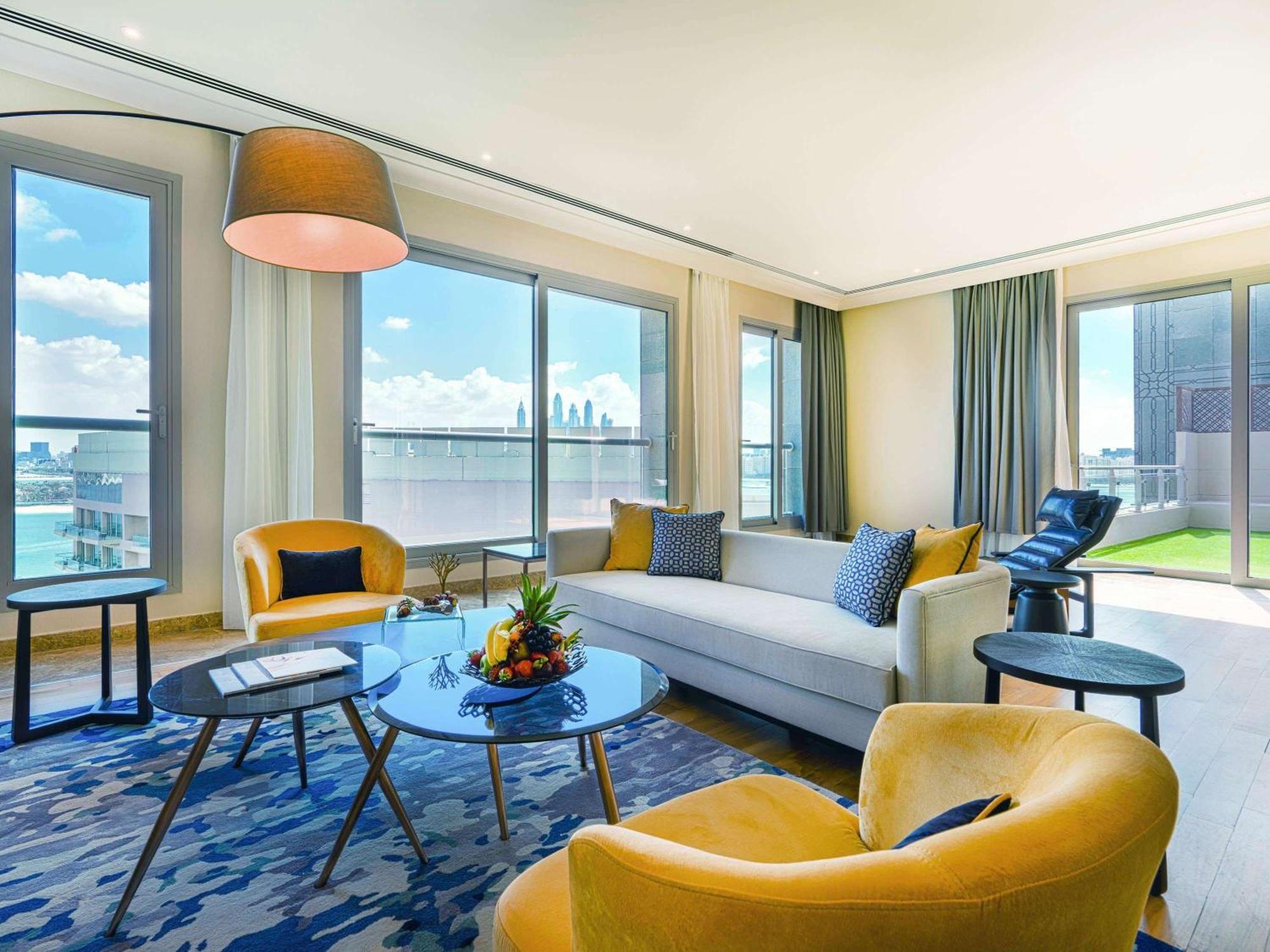 Rixos The Palm Hotel & Suites Dubai Exterior photo