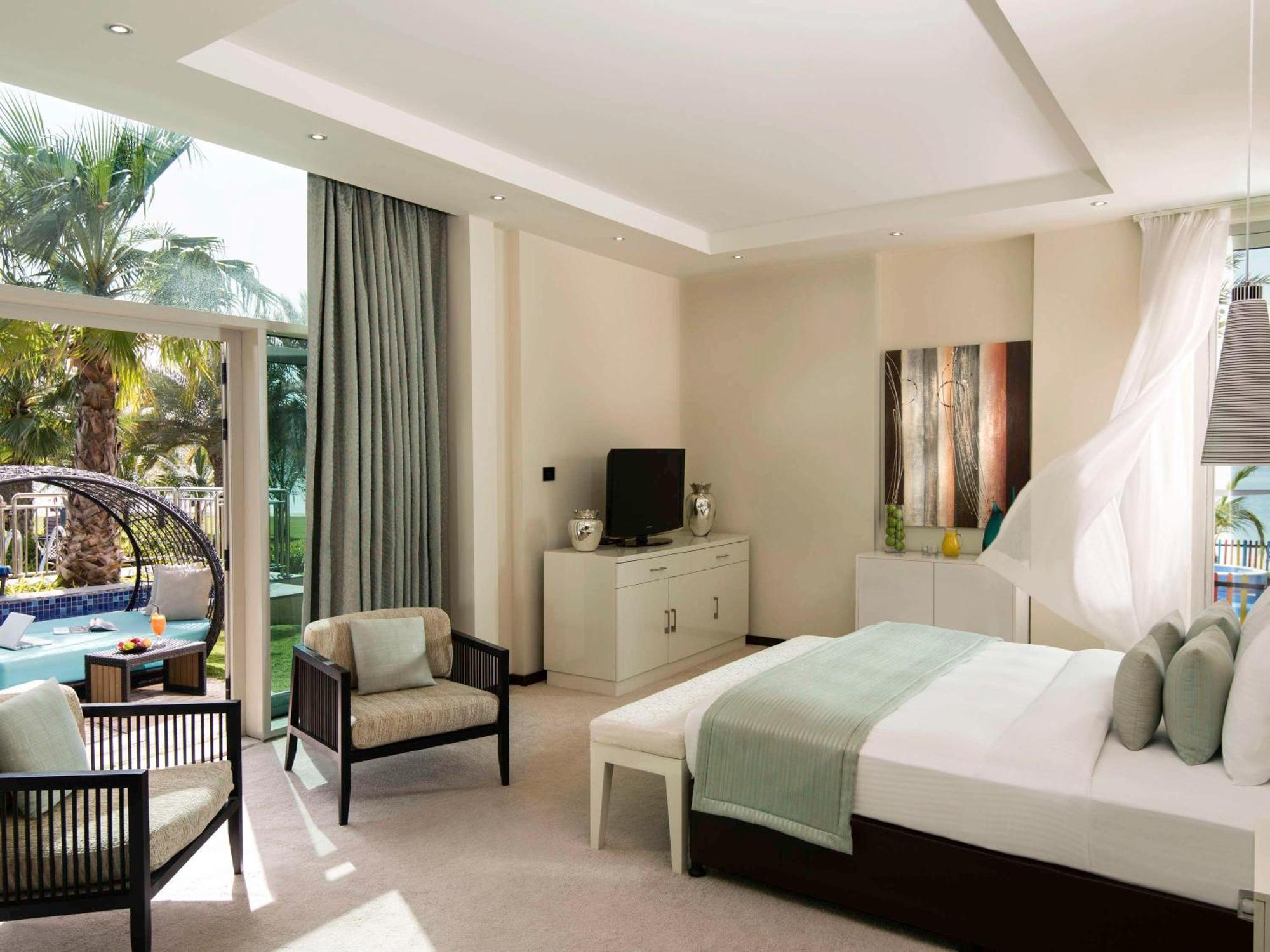 Rixos The Palm Hotel & Suites Dubai Exterior photo