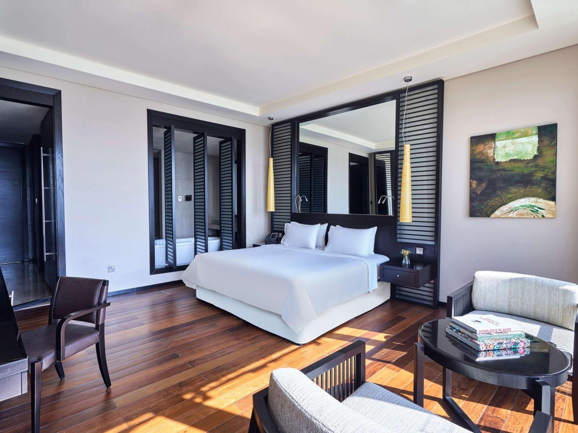 Rixos The Palm Hotel & Suites Dubai Exterior photo